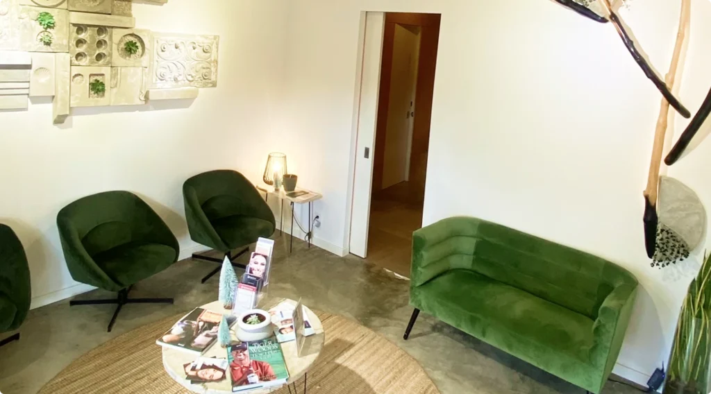 Accueil au cabinet dentaire du Docteur Christian Maire à Lisbonne